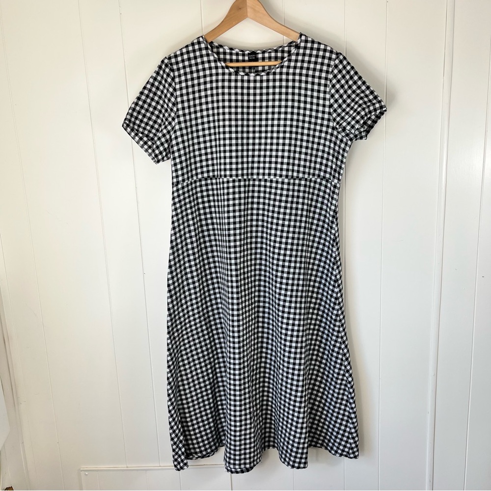 Black and White Checkered Midi Dress